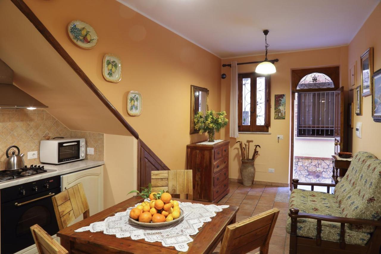Casa Antico Borgo Cuseni Apartment ตาออร์มินา ภายนอก รูปภาพ