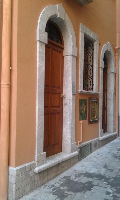 Casa Antico Borgo Cuseni Apartment ตาออร์มินา ห้อง รูปภาพ